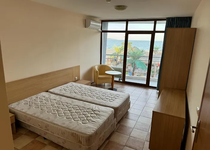 Spacious Beachfront - Kaya Slantschew brjag