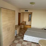 شقة Spacious Beachfront - Kaya