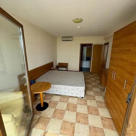 Apartmán Spacious Beachfront - Kaya *