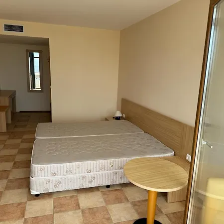 Apartmán Spacious Beachfront - Kaya *