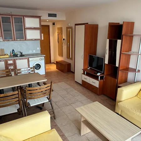 Spacious Beachfront - Kaya Apartmán Sluneční pobřeží