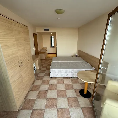 Apartmán Spacious Beachfront - Kaya Sluneční pobřeží